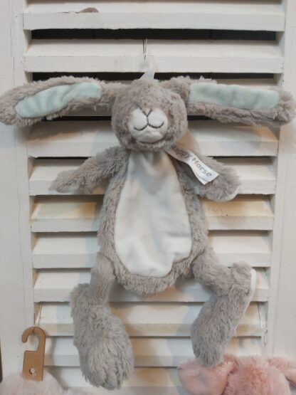 Mini Rabbit Riddle en Tuttle's - Image 5