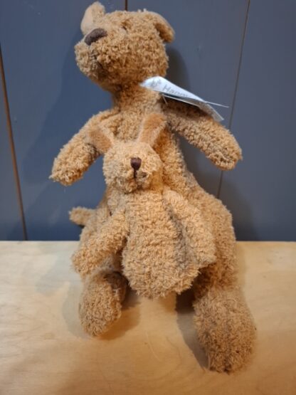 Kangaroo Kick - Image 2